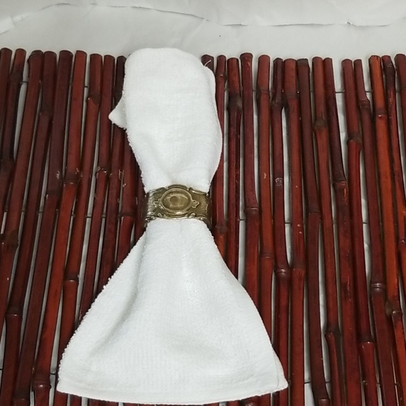 Set of 6 Napkin Ring Holders - Picture 2 of 8